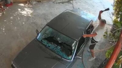Mersin’in Anamur ilçesinde bir kadına ait araca zarar veren ve