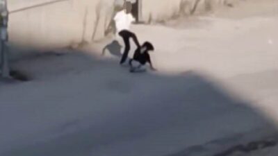 Sarıçam ilçesinde yaşanan bir olayda, bir şüpheli sevgilisiyle tartışırken kadını