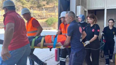 Kahramanmaraş Büyükşehir Belediyesi tarafından yönlendirilen bir yangın söndürme ve acil