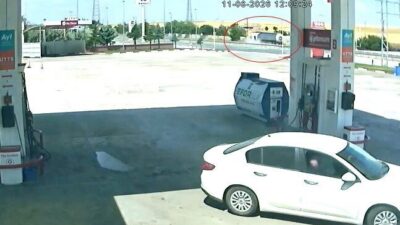 Kulu ilçesinde seyir halindeyken aniden kalp krizi geçiren bir tır