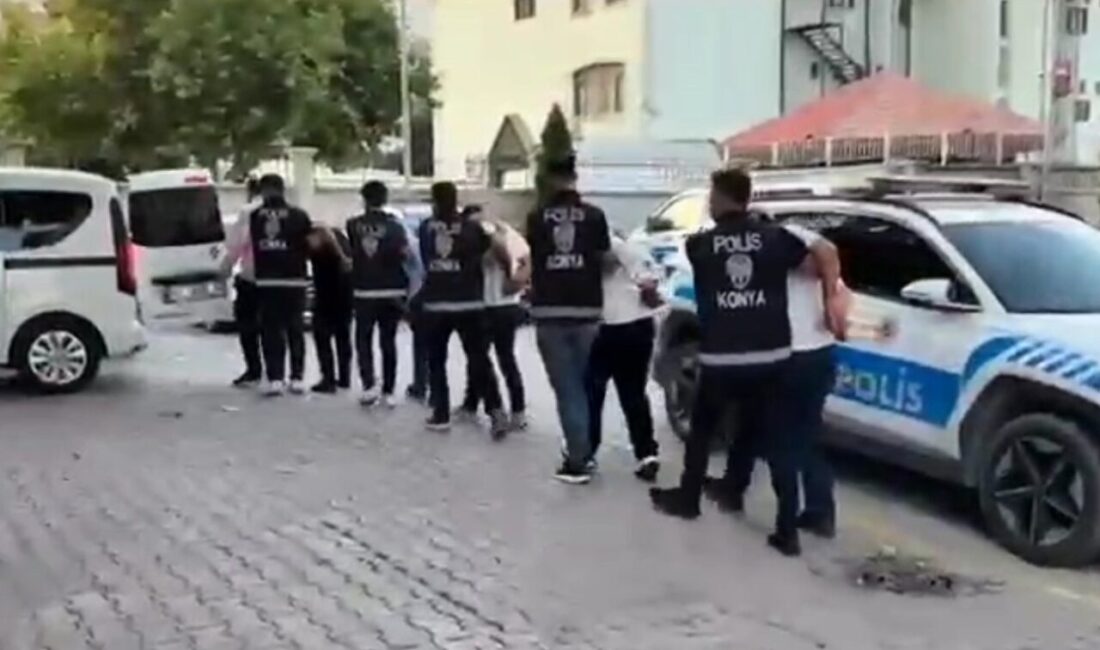 Konya’da park halindeki bir kamyonetin camını kırarak içinde bulunan 450