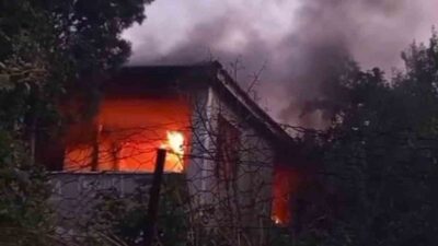 Karabük ilinin Cumayanı köyünde bulunan iki katlı bir evin üst
