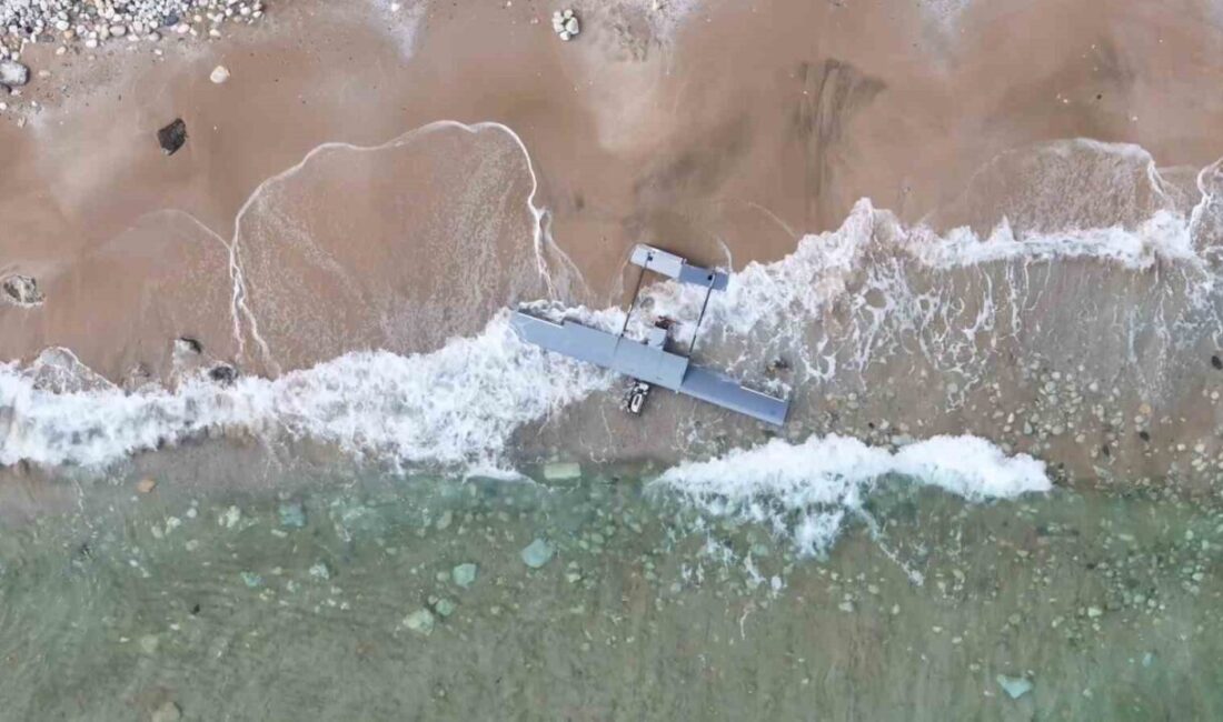 Arnavutköy Karaburun sahilinde sabah saatlerinde bulunan bir insansız hava aracı