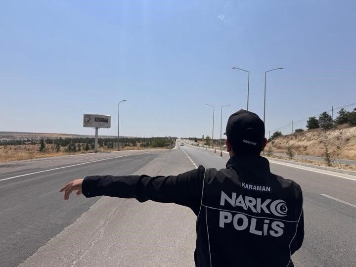 Karaman’da polis ekiplerinin son bir haftada gerçekleştirdiği denetimlerde uyuşturucu ve