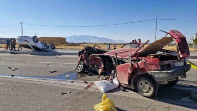 Karaman’da meydana gelen trafik kazasında, bir aracın U dönüşü yaparken