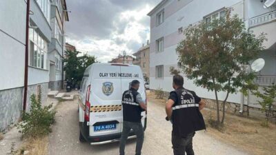 Karaman’ın Ahmet Yesevi Mahallesi’nde bulunan Adalet Sitesi’nde 70 yaşındaki bir