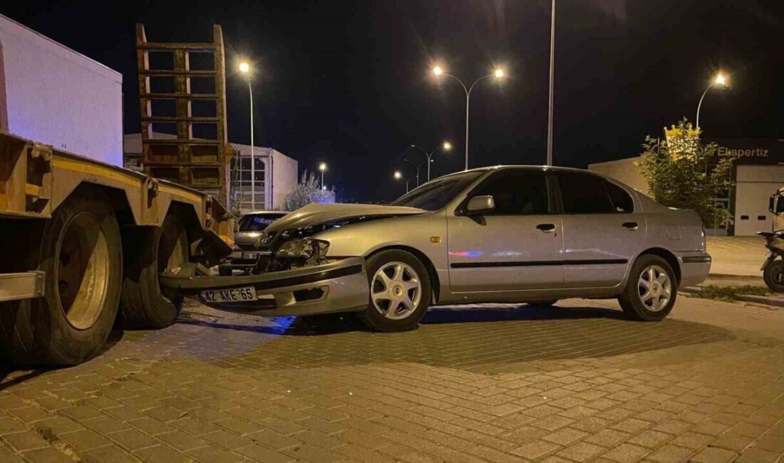 Karaman’da gece saatlerinde meydana gelen bir trafik kazasında, park halindeki