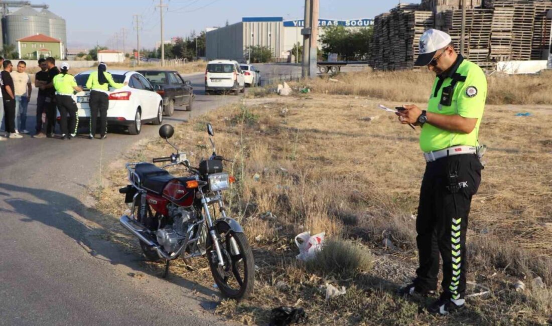 Karaman ilinde otomobil ile motosikletin çarpışması sonucu meydana gelen trafik