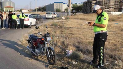 Karaman ilinde otomobil ile motosikletin çarpışması sonucu meydana gelen trafik