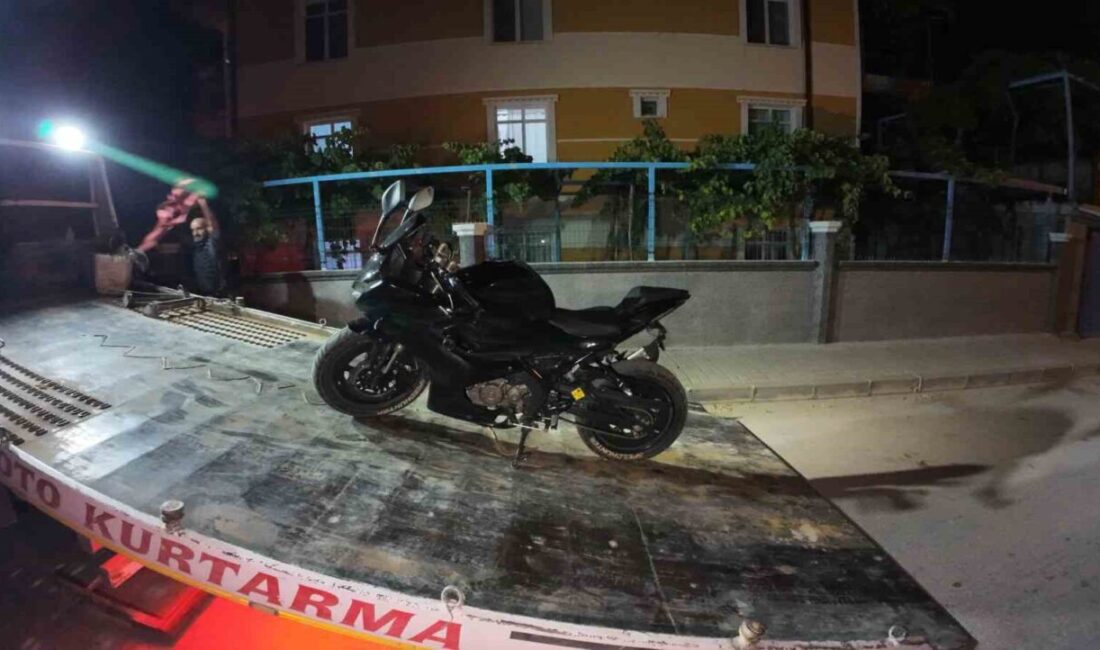 Karaman’da polis ekipleri, Yunuskent Mahallesi’nde devriye görevi sırasında dur ihtarına