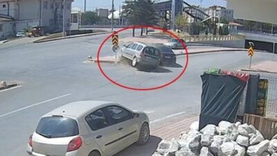 Karaman’da meydana gelen kazada, ters yöne giden bir otomobilin neden