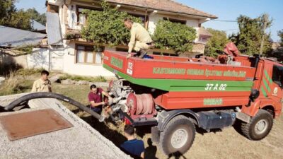 Kastamonu’nun Merkez ilçesi Subaşı köyünde meydana gelen yangında bin 500