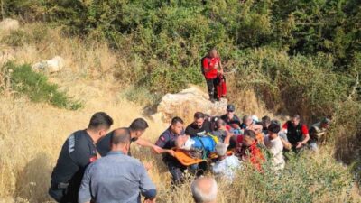 Besni ilçesine bağlı Alişar Köyü’nde yaşayan 85 yaşındaki Ekrem Aydın,