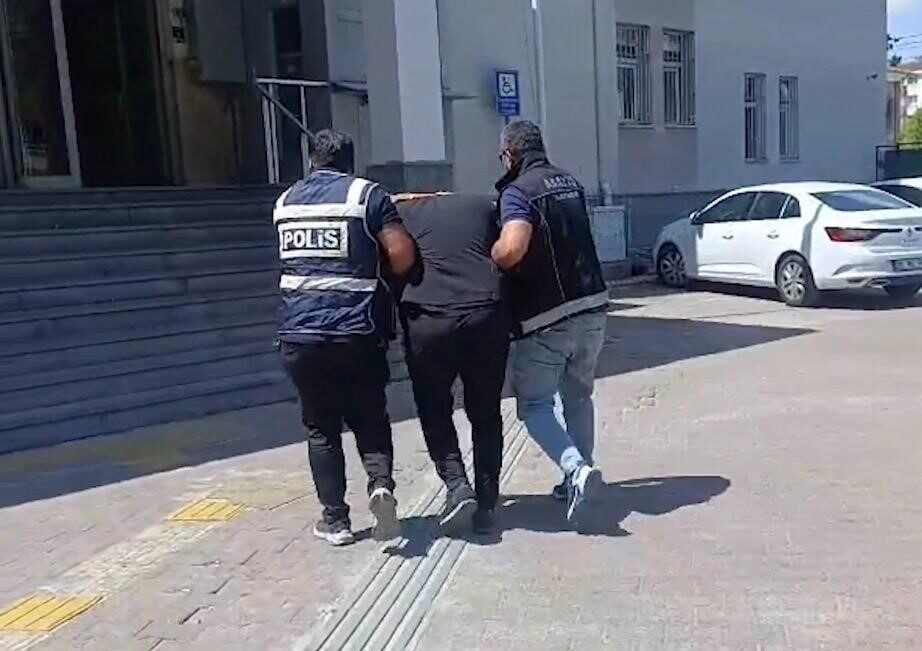 Kayseri’de, polis ekipleri tarafından gerçekleştirilen operasyon sonucunda, iki ayrı suçtan