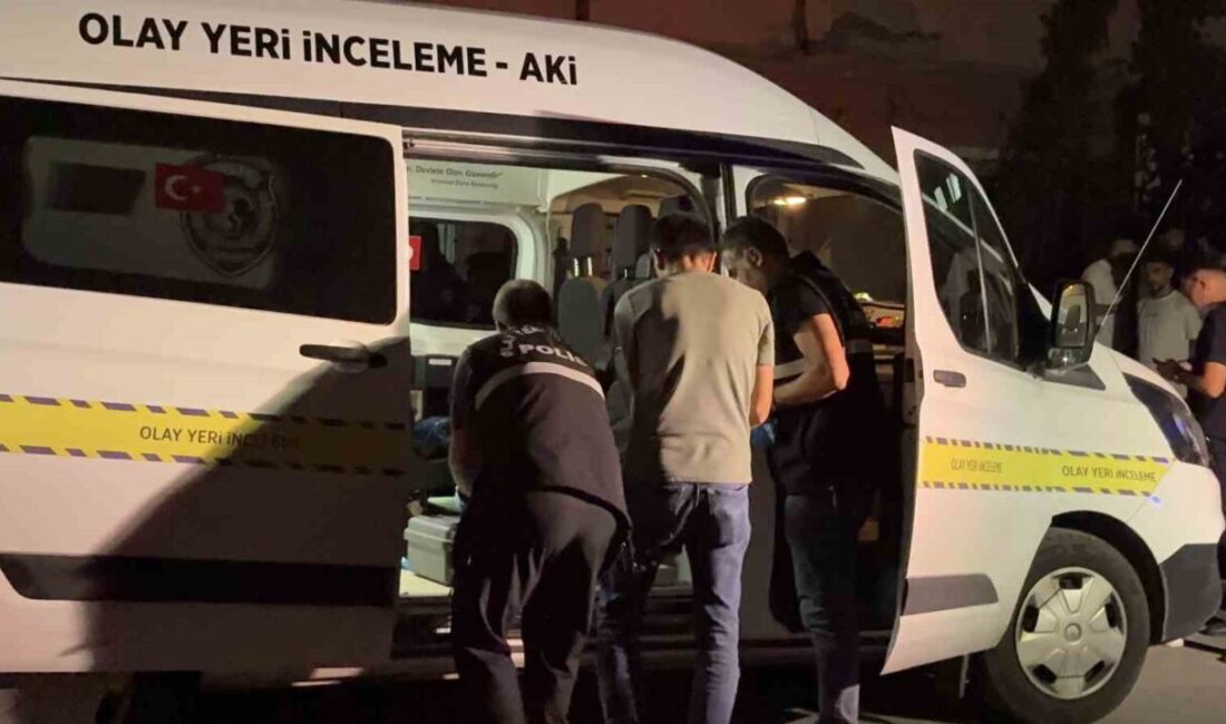 Melikgazi ilçesinde bulunan Aydınlıkevler Mahallesi’nde yaşayan 32 yaşındaki Barış Ç.,