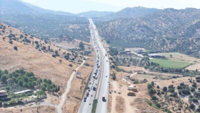 Aydın-Muğla Karayolu’nda bu sabah meydana gelen ardı ardına trafik kazaları