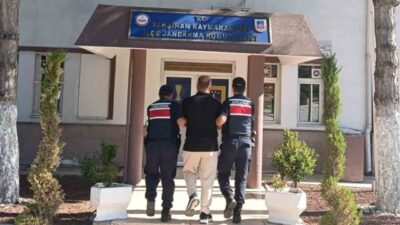 Kırıkkale’de, jandarma ekipleri tarafından düzenlenen operasyonla 2 hükümlü yakalandı. Kırıkkale
