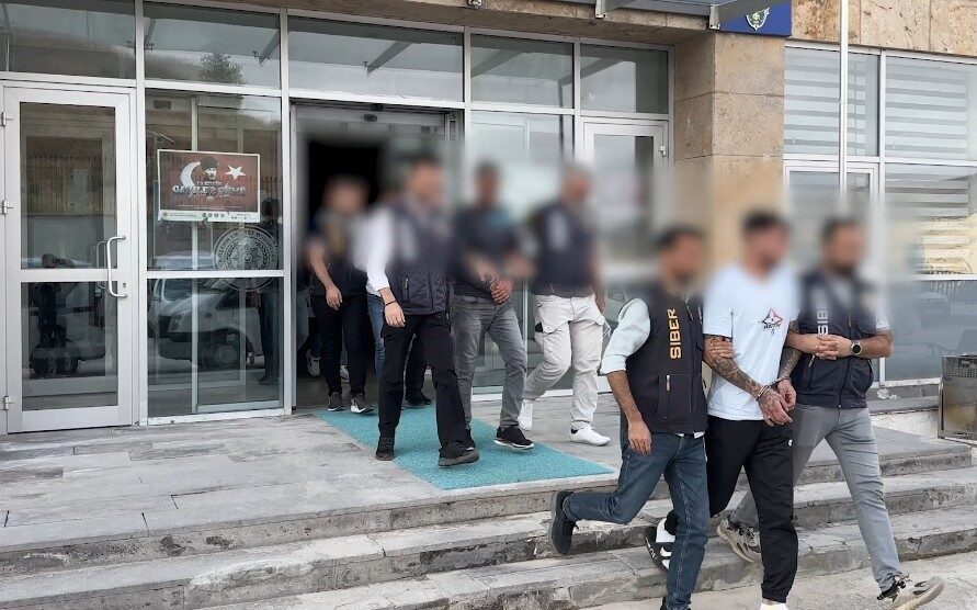 Kırşehir Emniyet Müdürlüğü ekipleri tarafından koordine edilen operasyon, 7 farklı