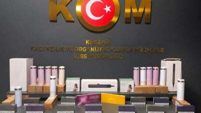 Kırşehir’de polis ekiplerinin yaptığı operasyonda 130 paket kaçak ısıtılmış tütün