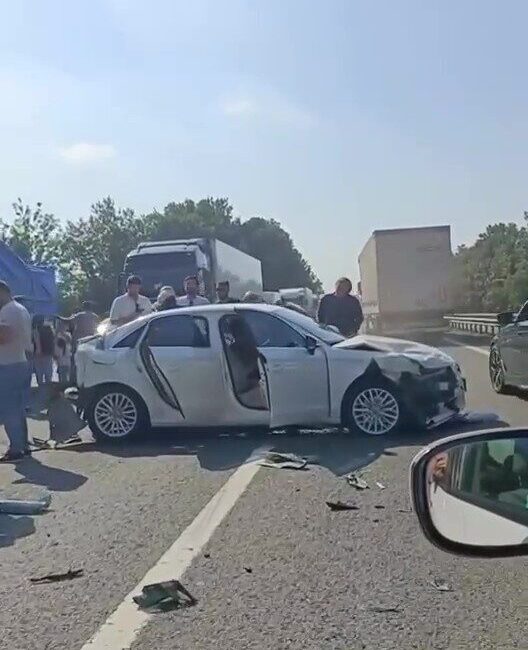 Kocaeli’nin Gebze ve Kartepe ilçelerinde meydana gelen iki farklı zincirleme