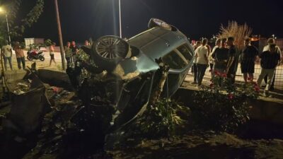 Edirne’nin Meriç ilçesine bağlı Subaşı beldesinde bir otomobilin kontrolünden çıkarak