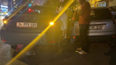 Eskişehir’de, bir sürücünün direksiyon kontrolünü yitirmesi sonucu park halindeki araçlara