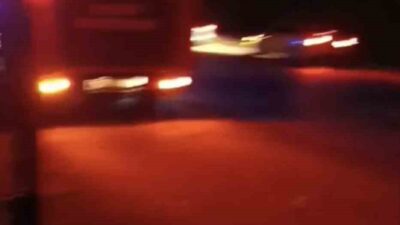 Bursa’nın Orhaneli ilçesinde bir sürücünün direksiyon hakimiyetini kaybetmesi sonucu otomobil