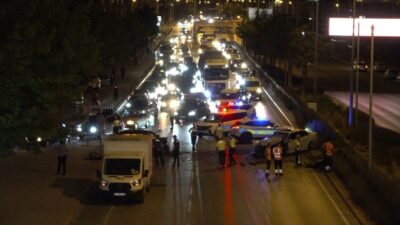 Konya’da meydana gelen bir trafik kazasında, iki otomobil çarpıştı ve