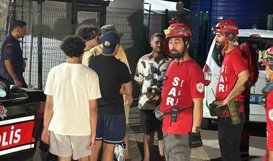 Muğla’nın Bodrum ilçesindeki Akvaryum Koyu’ndan dönerken yolu kaybeden ve sarp