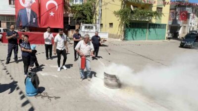 Tosya ilçesine bağlı Aşağıkayı köyünde, yerel vatandaşlar, yangınların erken önlenmesi