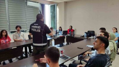 Kütahya İl Emniyet Müdürlüğü, uyuşturucuyla mücadele amacıyla toplumu bilinçlendirmeye yönelik