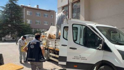 Kütahya’da kötü koku şikayeti üzerine yapılan ihbar, emekli bir kadın