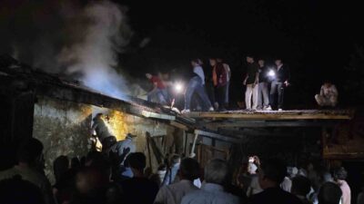 Çukurca Beldesinde Samanlık Yangını Kontrol Altına Alındı Kütahya’nın Domaniç ilçesine