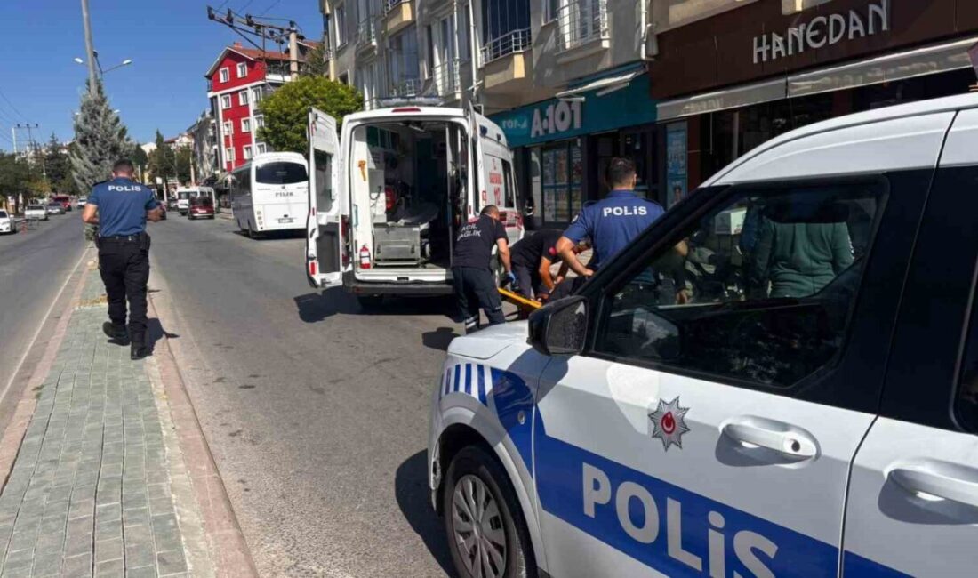 Kütahya’nın Tavşanlı ilçesinde meydana gelen bir kaza sonucunda, park halindeki