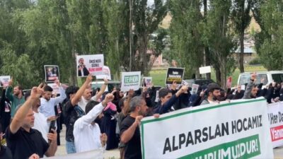 Suç Örgütü lideri Alparslan Kuytul’un tutuklandığı operasyonun ardından destekçileri, Erzurum’daki