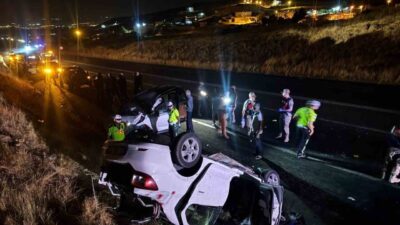 Birecik’ten araç kiralayarak Şanlıurfa merkezine gezmeye giden 3 kuzen, trafik