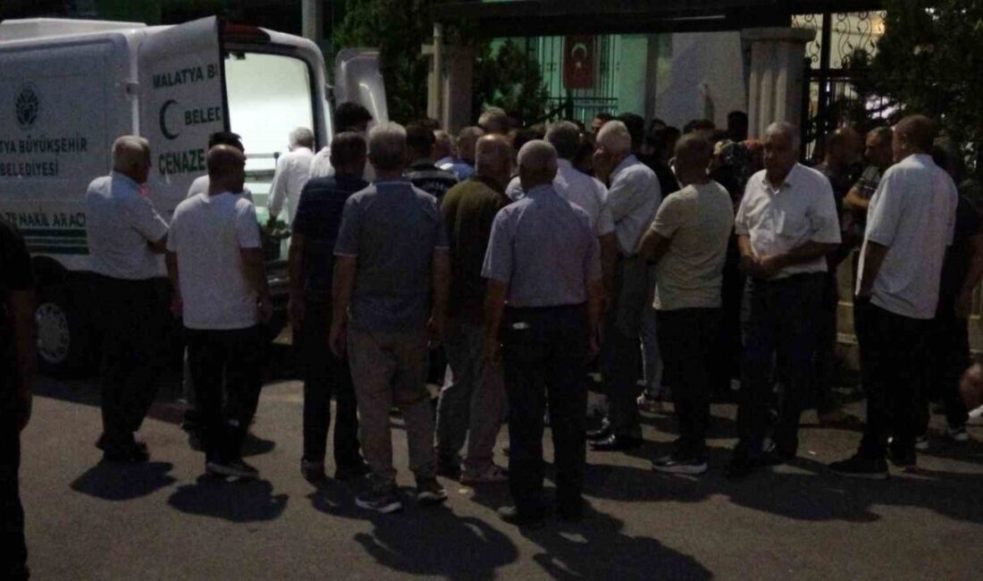 Malatya’da bir iş adamı olan 60 yaşındaki Bayram Karabulut, tek