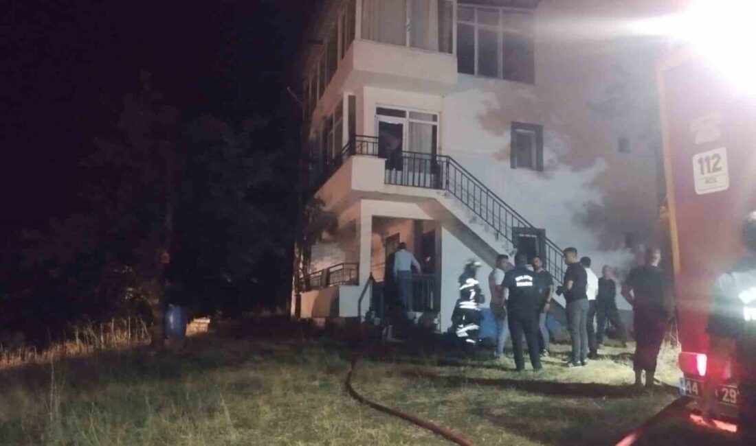 Malatya’da Sarıhacı Mahallesi’nde bulunan iki katlı müstakil bir evde meydana
