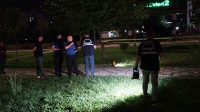 Malatya’da bulunan bir parkta meydana gelen çatışmada 4 kişi yaralandı.