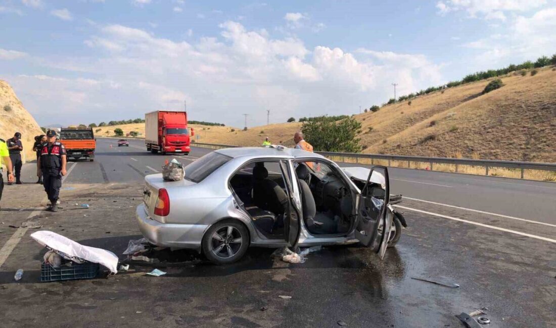 Malatya’nın Akçadağ ilçesinde meydana gelen trafik kazasında üç aracın karışması