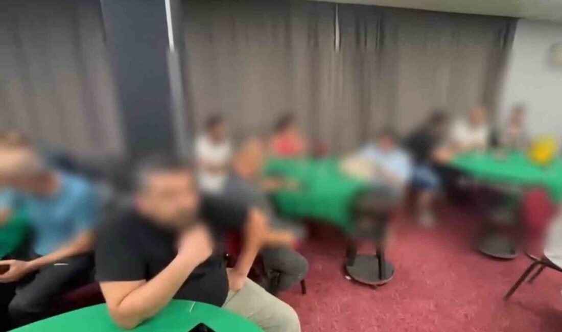 Manisa’da, bir düğün salonunun ruhsatlı işletme sahibi tarafından kumarhane olarak