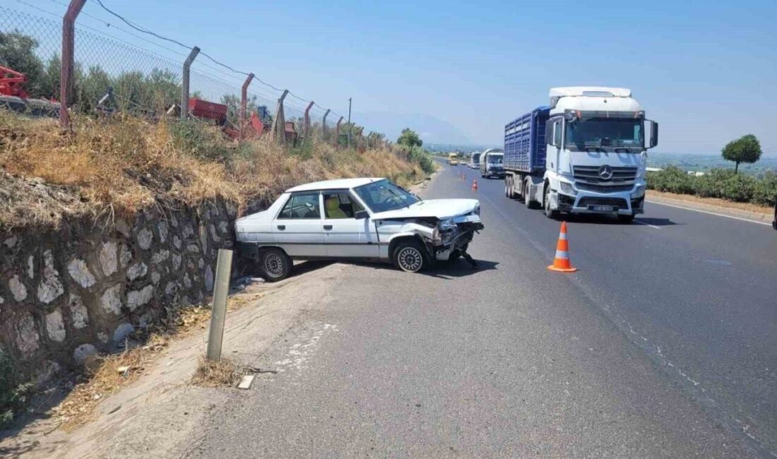 Manisa’nın Turgutlu ilçesinde meydana gelen bir trafik kazasında tırın şerit
