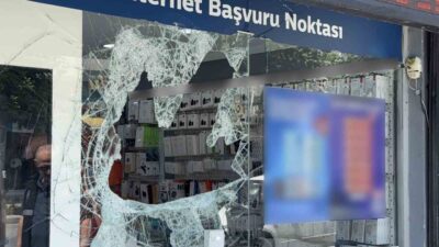Başakşehir’de bulunan bir telefon satış mağazasına maskeli şekilde giren 2