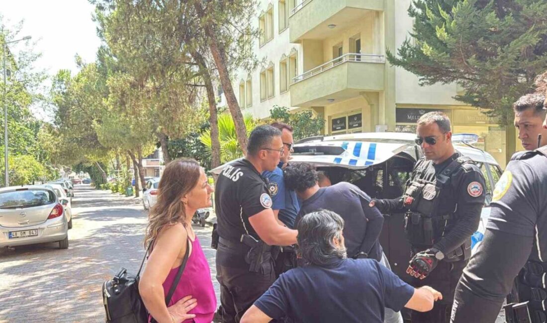 Muğla’nın Menteşe ilçesinde seyir halindeyken telefonla konuştuğu iddia edilen motokurye,