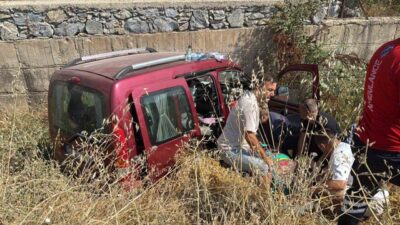 Muğla’nın Menteşe ilçesinde meydana gelen trafik kazasında, ticari bir aracın