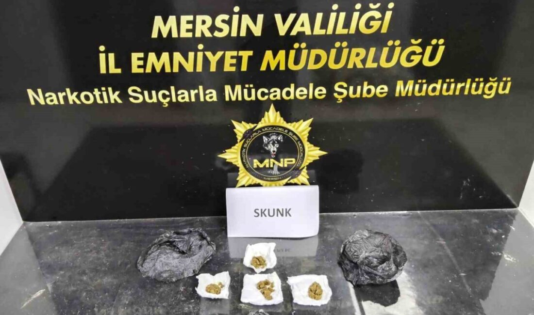 Mersin’de uyuşturucu ticareti yaptığı belirlenen ve sokak satıcıları olarak bilinen