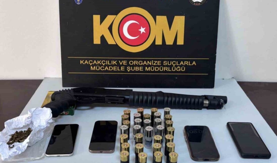 Mersin’de tefecilik suçunu işledikleri iddiasıyla düzenlenen eş zamanlı operasyonda 4