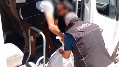 Mersin’de polis ekipleri tarafından gerçekleştirilen uyuşturucu operasyonunda 15 kilo 538