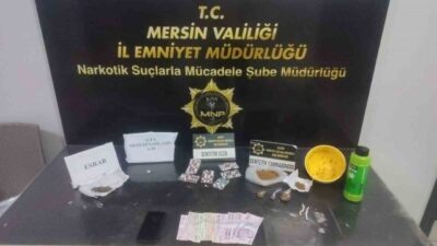 Mersin polisi tarafından gerçekleştirilen operasyonda uyuşturucu ticareti yaptığı şüphelenilen 4