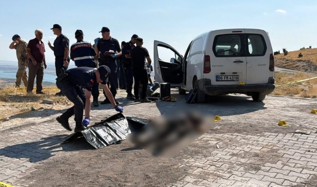Adıyaman’da, dağlık bir alanda bulunan bir mezarlık yakınında vurularak öldürülmüş